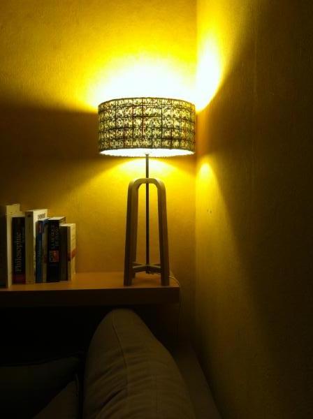 Donegal lampenkap en Anderson tafellamp; perfecte combinatie in mijn woonkamer: Zachte verlichting, origineel! Prachtige producten van kwaliteit.